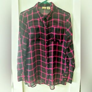 Muss women’s Medium sheer long sleeve blouse